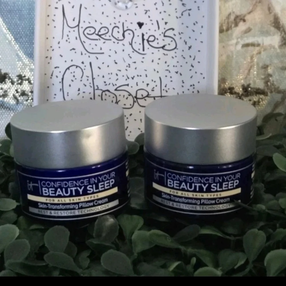 Sold 04/26 Confidence in Your Beauty Sleep Night Cream IT Cosmetics 0.473oz - Picture 2 of 5